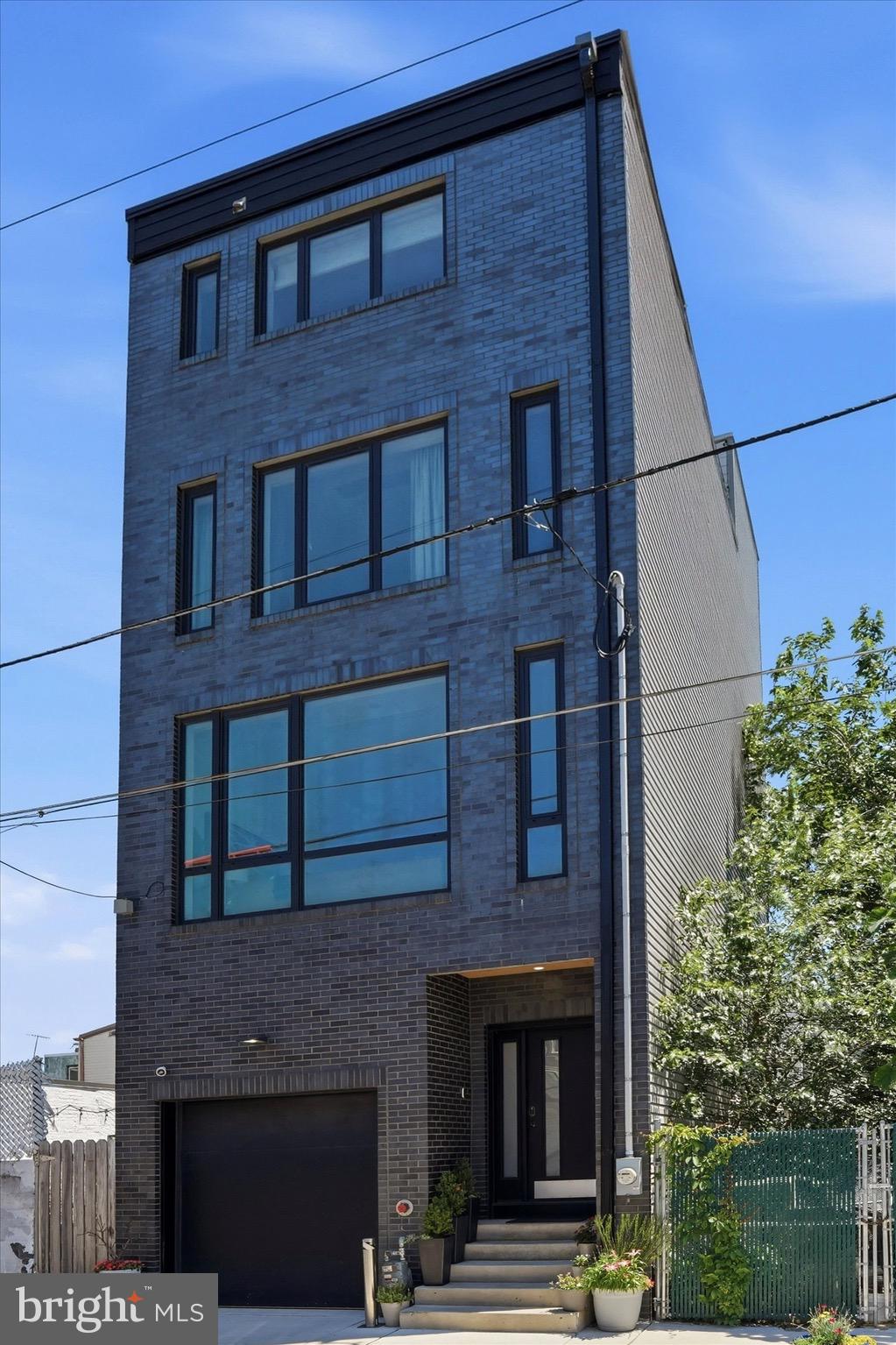 FISHTOWN - Residential