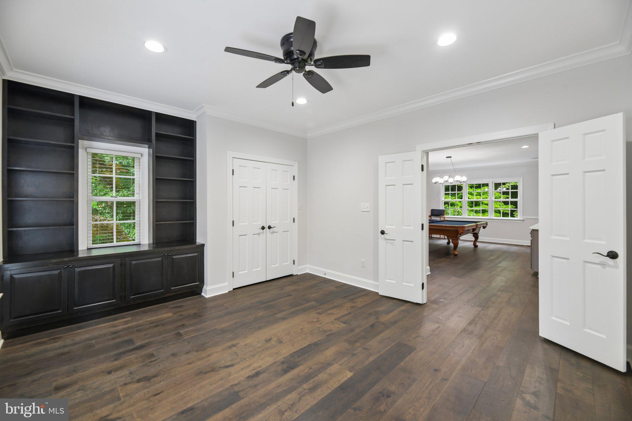 SENECA GREEN - Residential