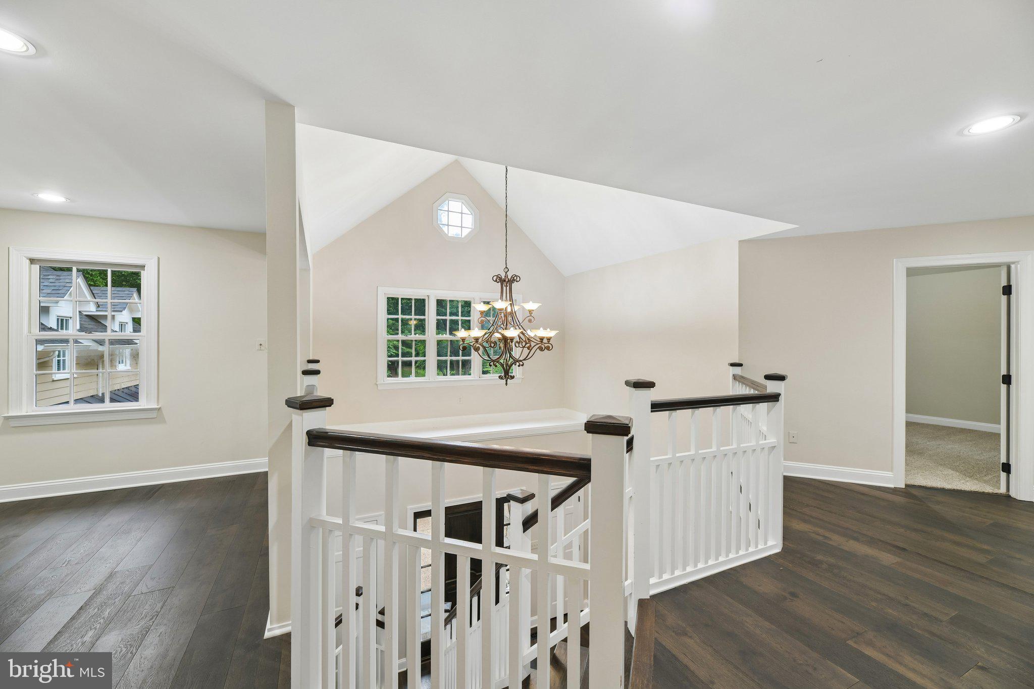 SENECA GREEN - Residential