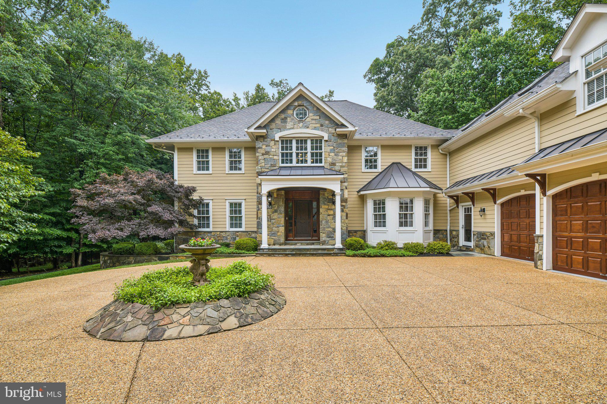 SENECA GREEN - Residential