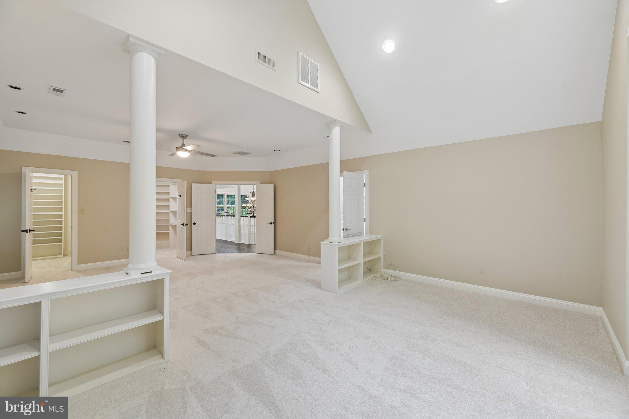 SENECA GREEN - Residential