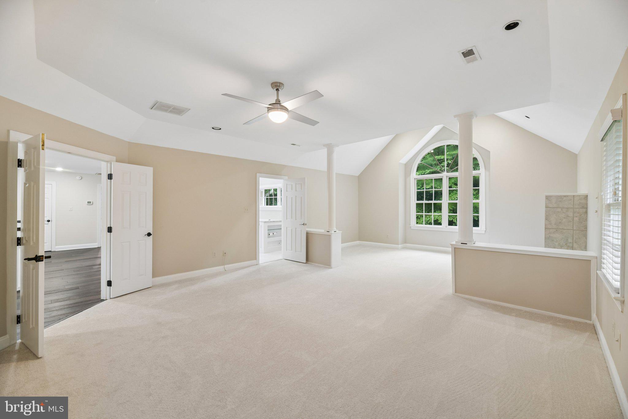 SENECA GREEN - Residential