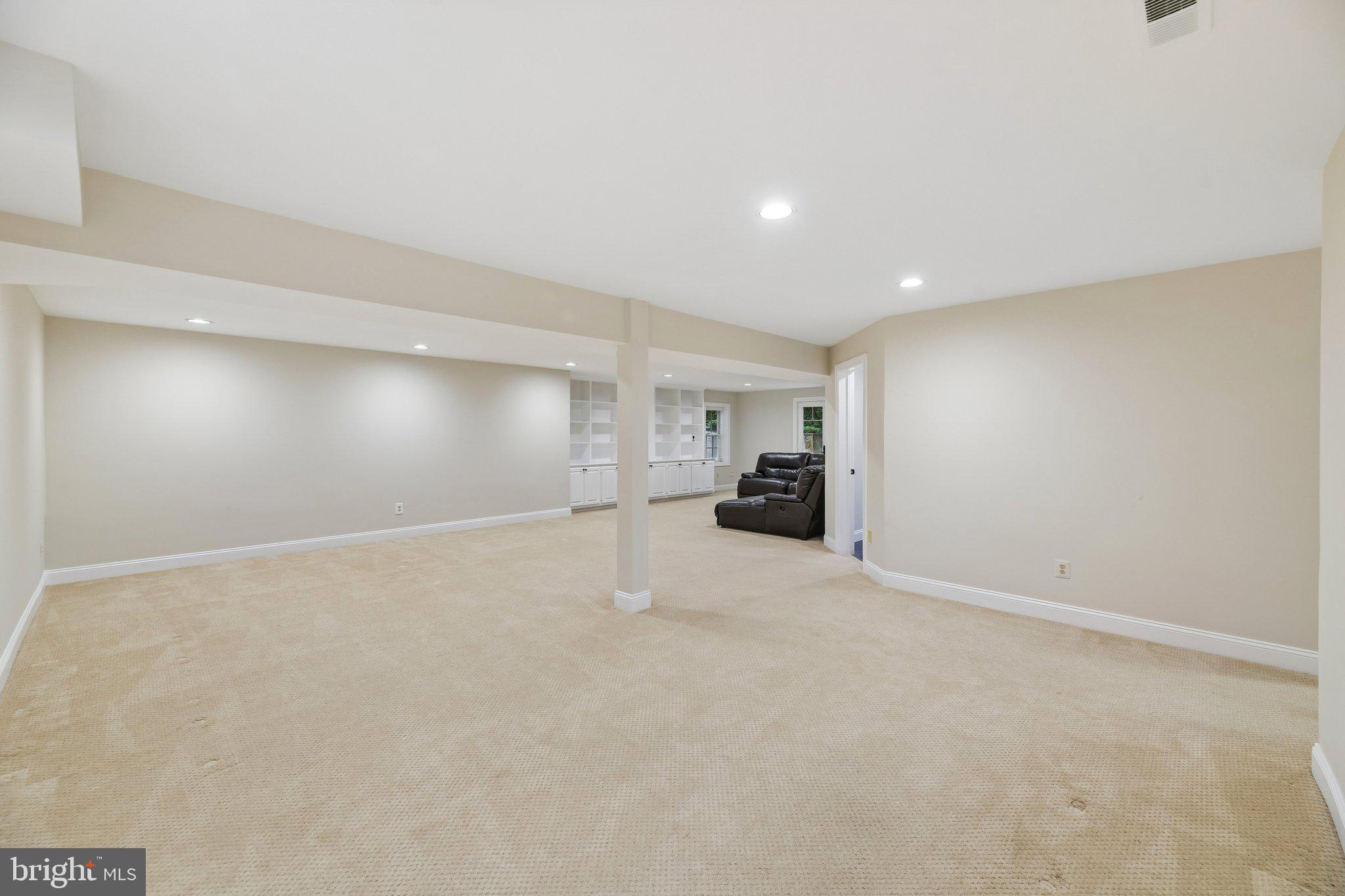 SENECA GREEN - Residential