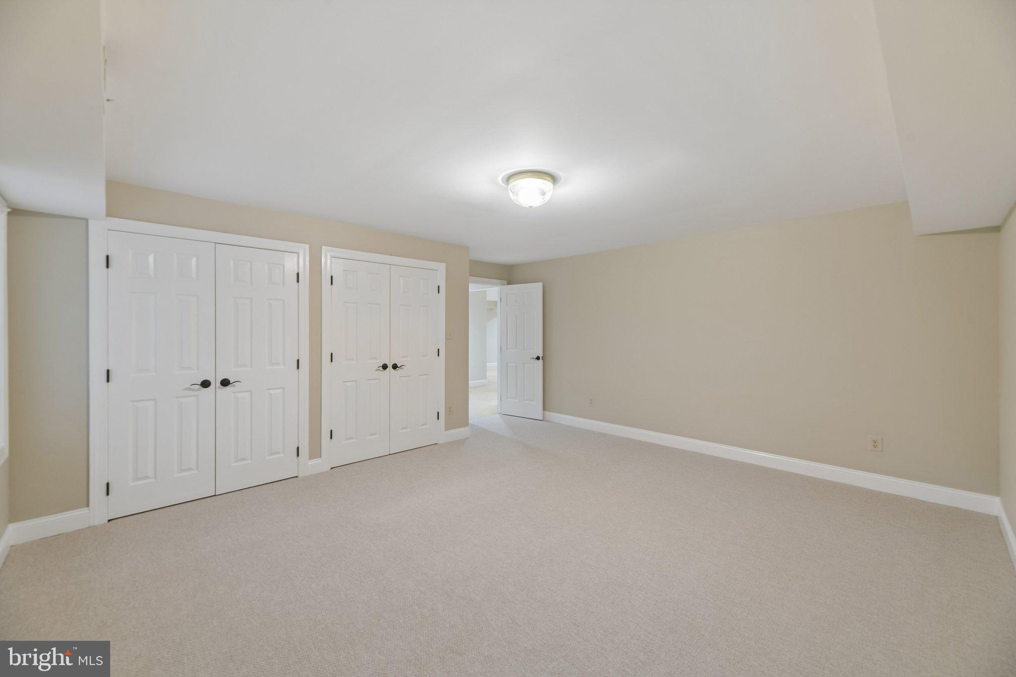 SENECA GREEN - Residential