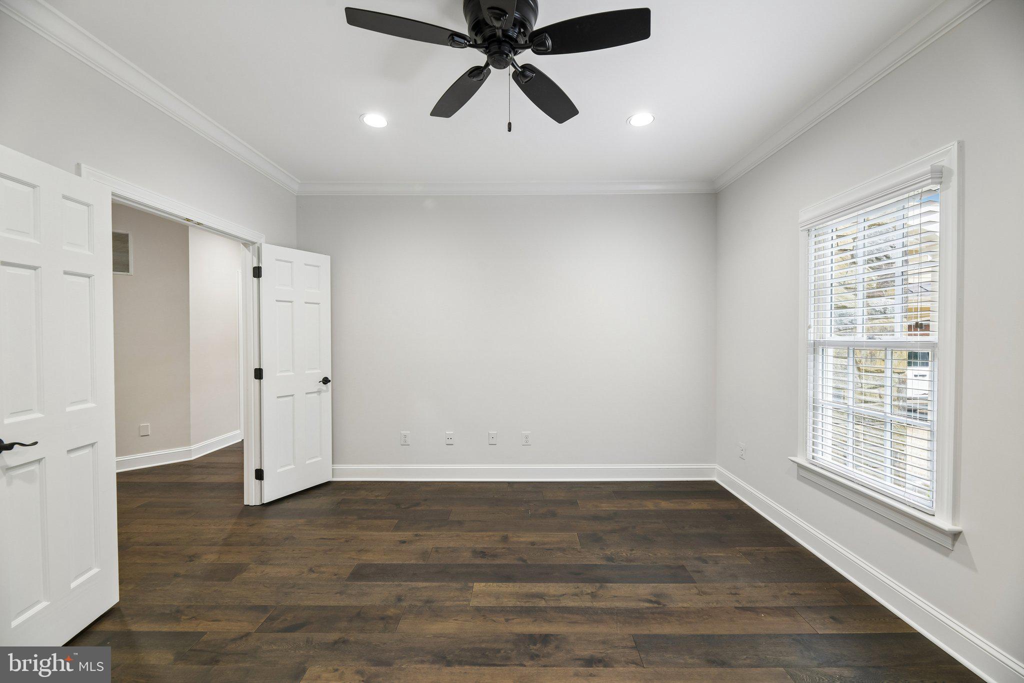 SENECA GREEN - Residential
