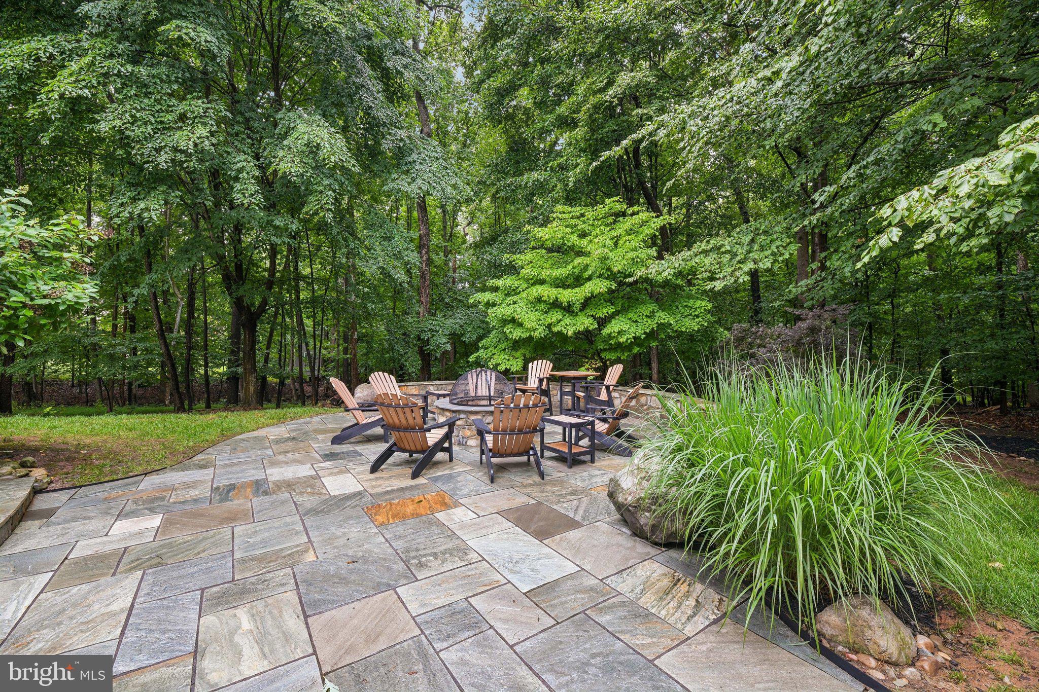 SENECA GREEN - Residential