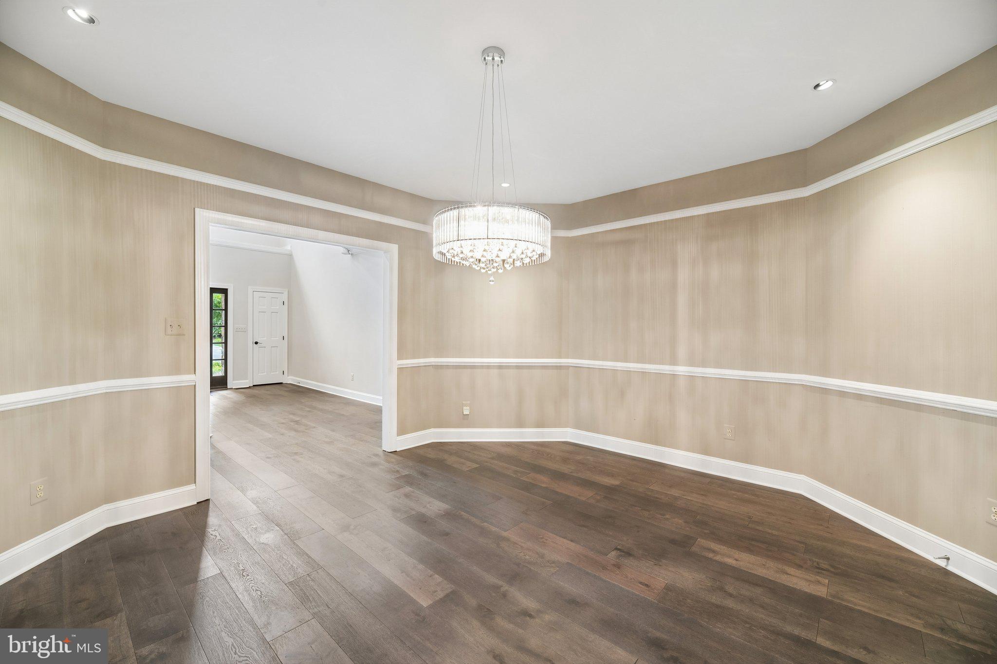SENECA GREEN - Residential