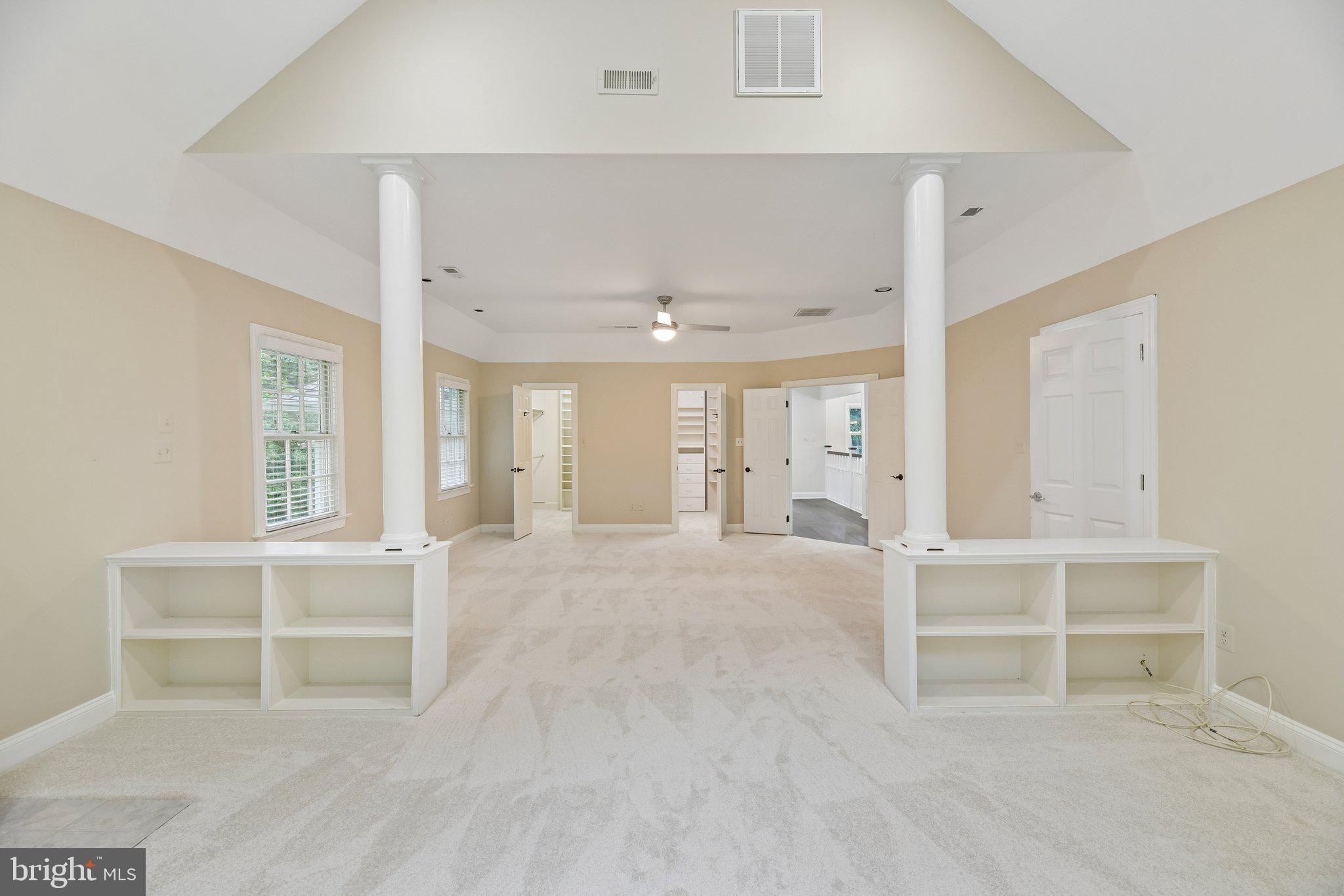 SENECA GREEN - Residential