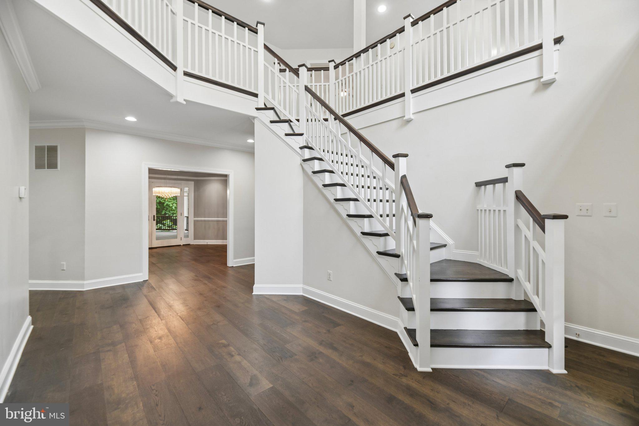 SENECA GREEN - Residential