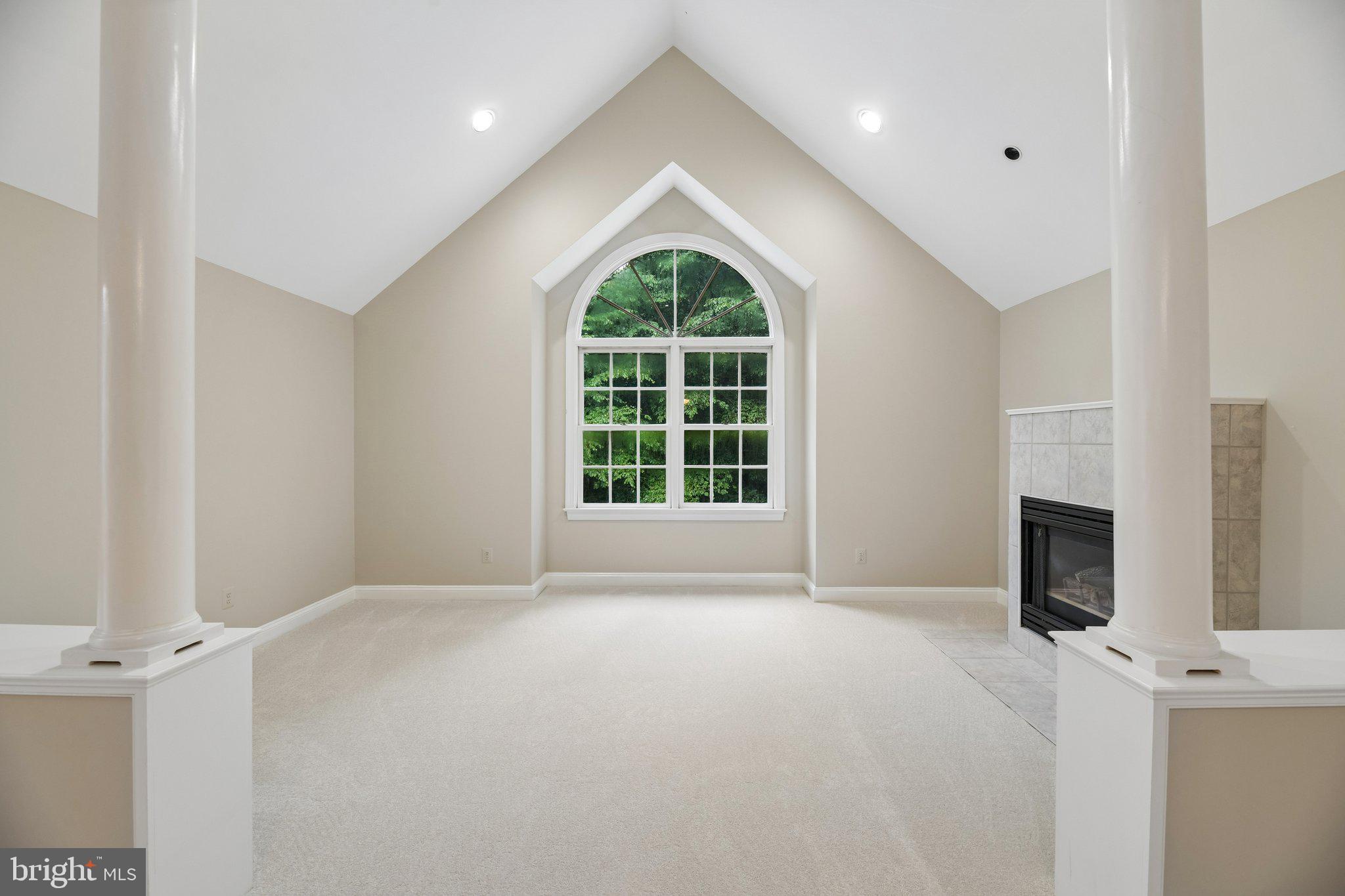 SENECA GREEN - Residential