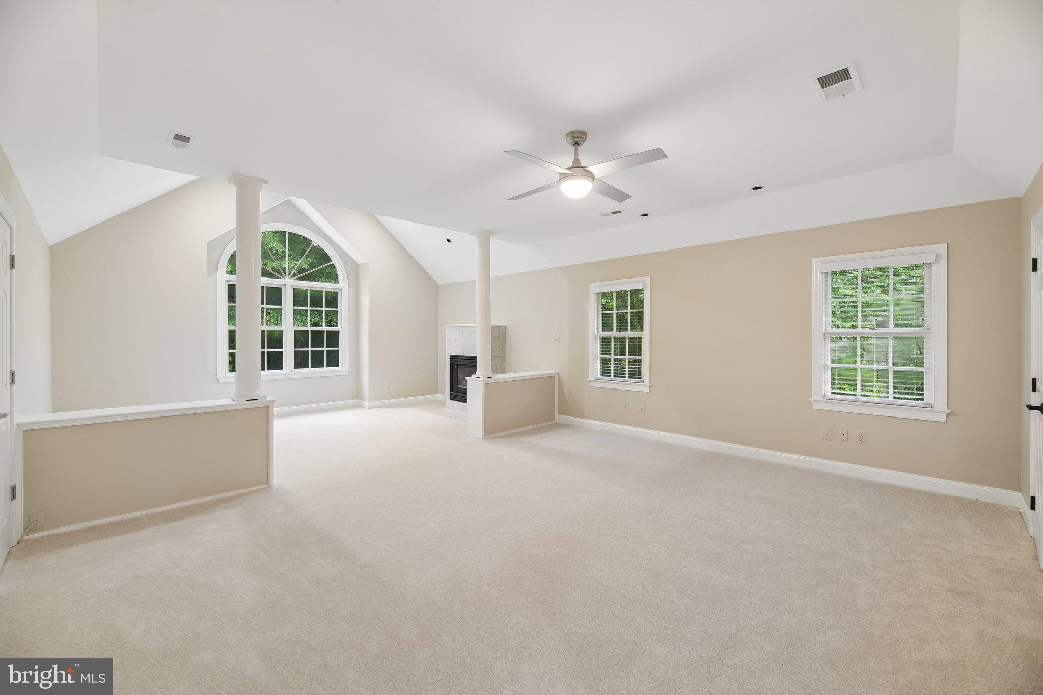 SENECA GREEN - Residential