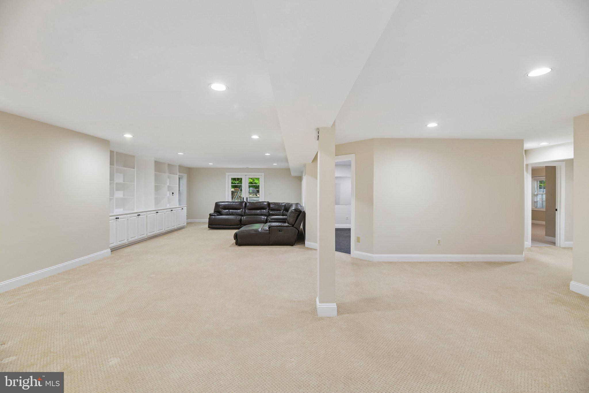 SENECA GREEN - Residential