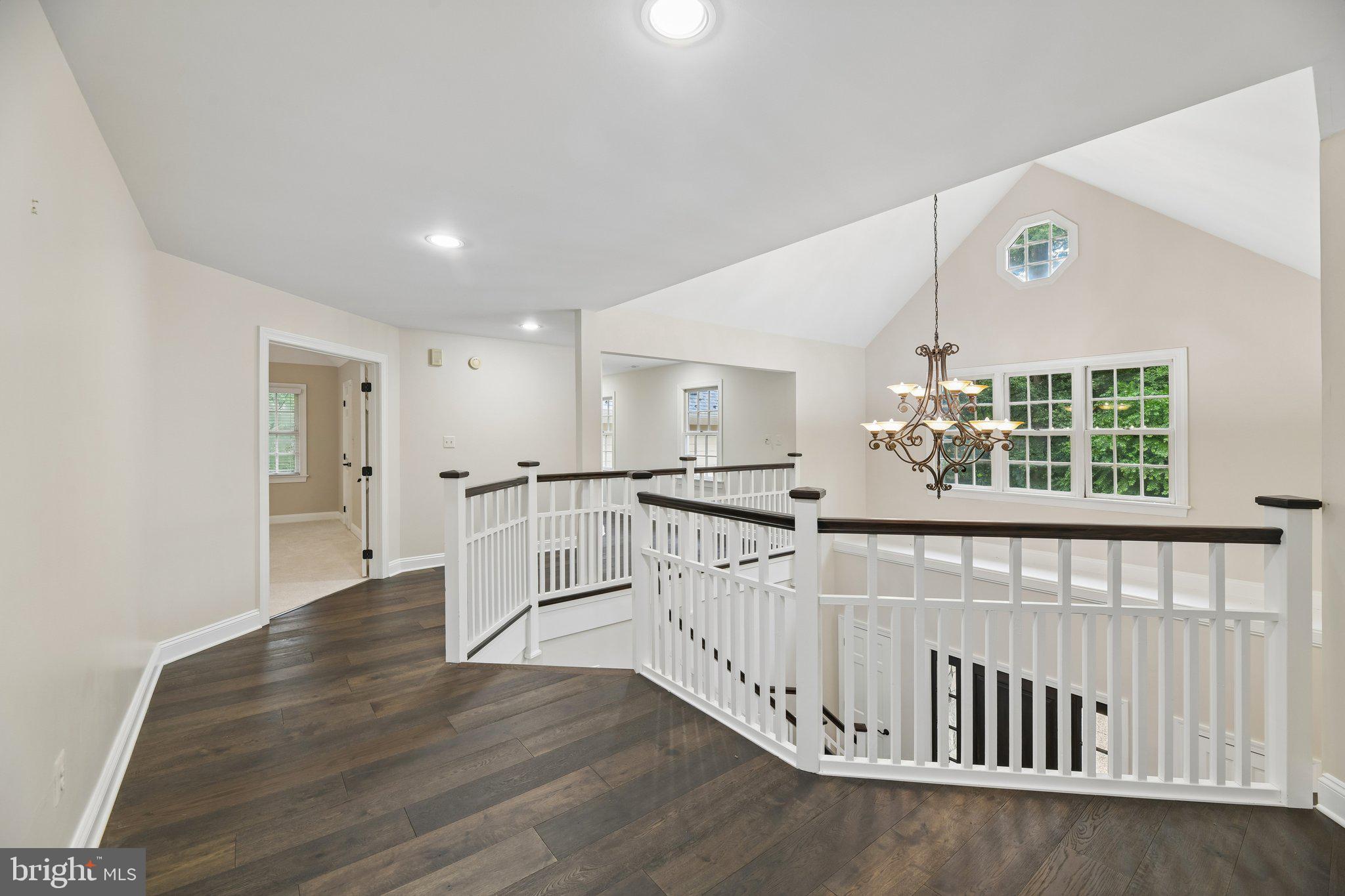 SENECA GREEN - Residential