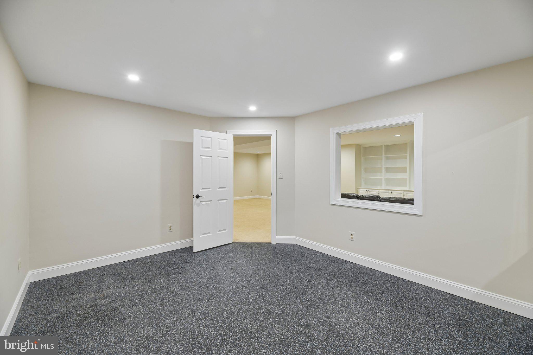 SENECA GREEN - Residential