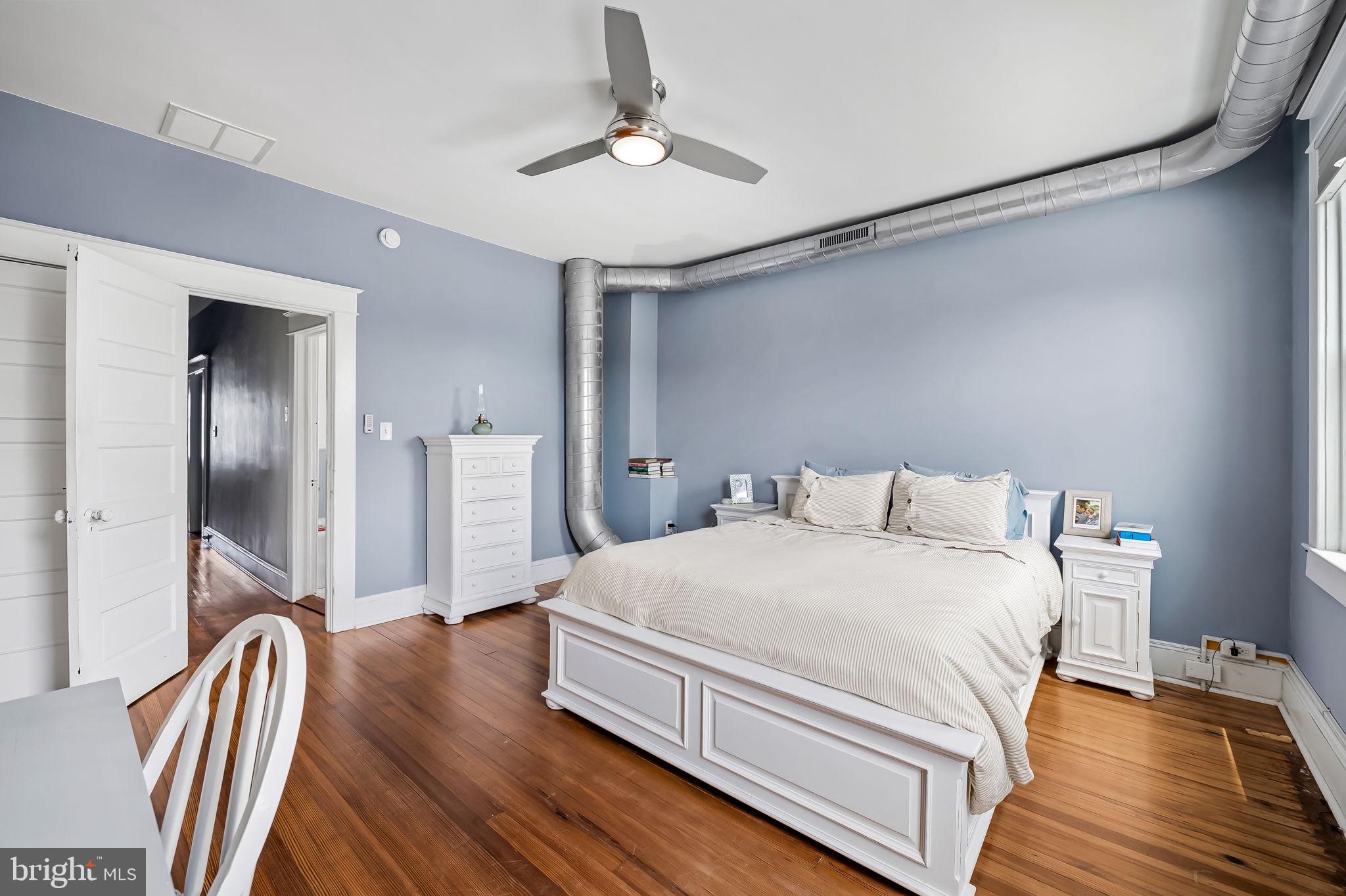 MEDFIELD - Residential