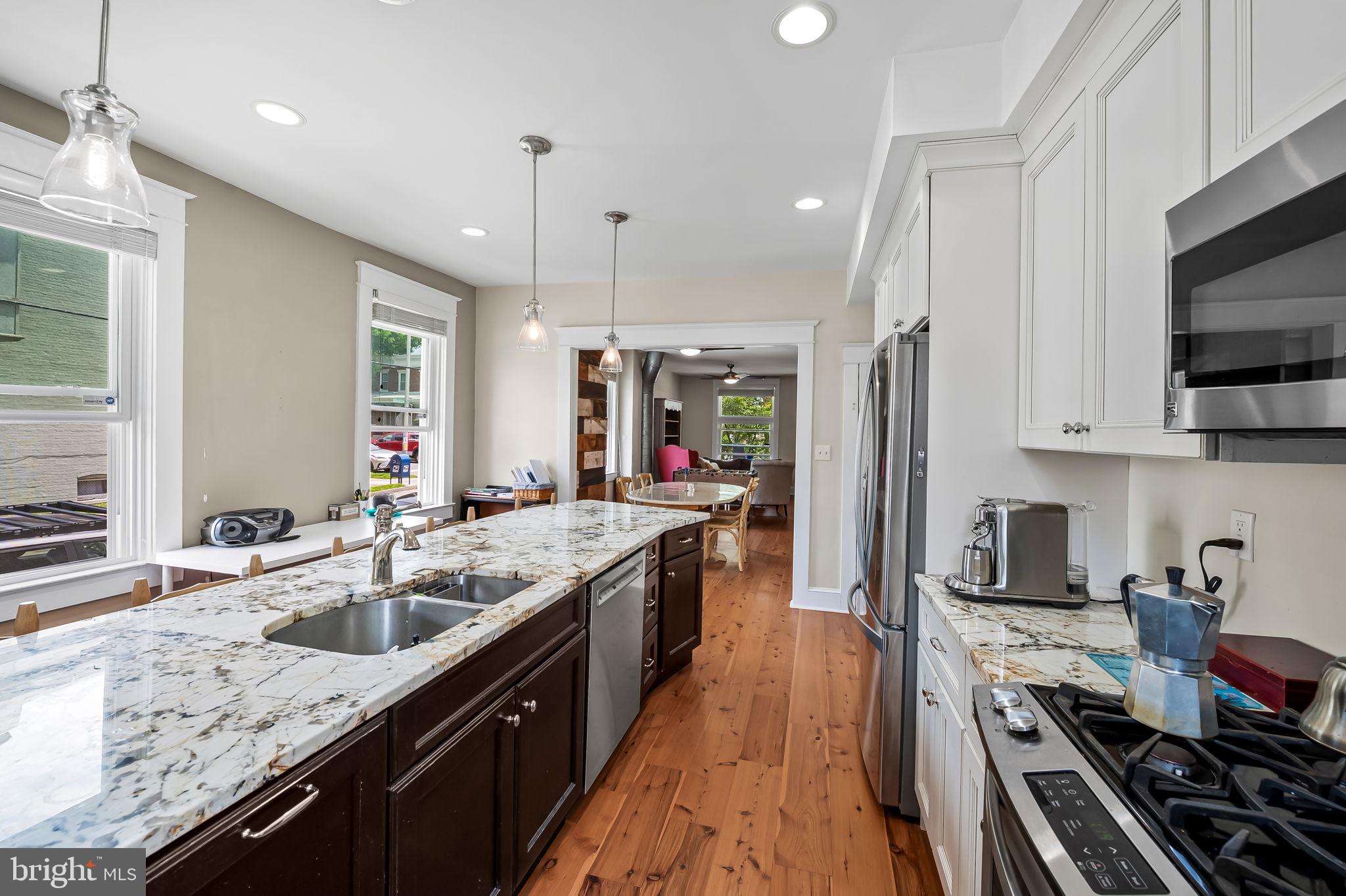 MEDFIELD - Residential
