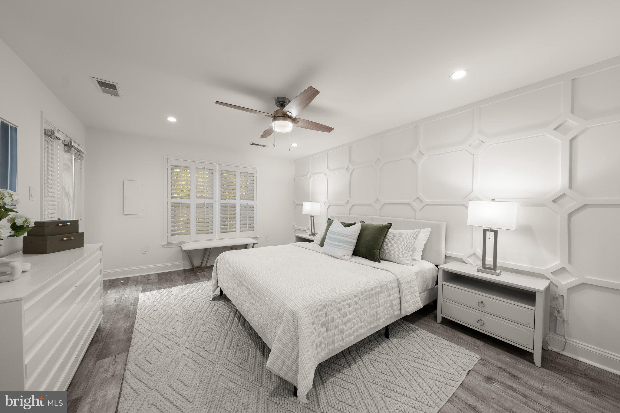LUXBERRY COURTS - Residential