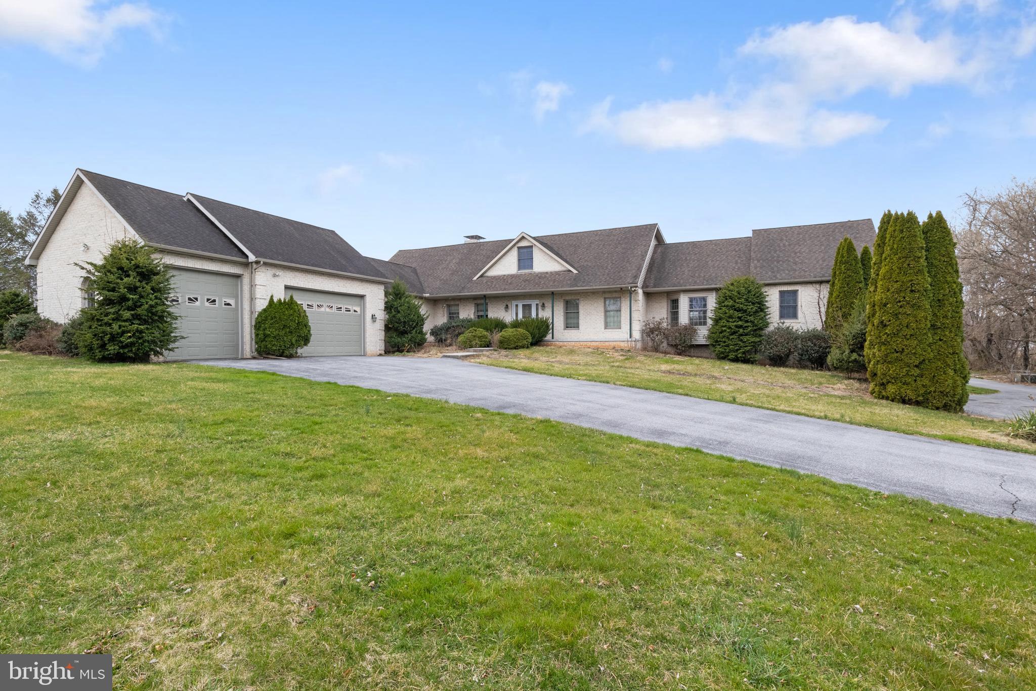 For Rent: 12 Simmons Road, Mechanicsburg – Spacious Home with Expansive Yard & Pool House!  

🏡 Beautifully Designed Home in Cumberland Valley School District!  

Located on 12 Simmons Road in Mechanicsburg, this stunning home sits on an expansive yard with easy access to I-81. Enjoy the convenience of Trindle Road, leading directly to downtown Carlisle or Mechanicsburg. Situated in the highly sought-after Cumberland Valley School District, this home is designed for comfort, style, and entertainment, making it the perfect rental for those seeking both space and convenience.  

Home Features:  
🔥 Main Floor:
- Spacious family room with New England Maple hardwood floors, soaring cathedral ceiling, and a stone fireplace (gas and wood-burning options).  
- Chef’s kitchen featuring an oversized island with a gas cooktop, hickory cabinets, and ample counter space.  
- Convenient laundry room with granite countertops.  
- Oversized two-car garage in the front plus an additional garage on the side.  
- Freshly updated with new carpets and paint throughout!  

🛏 Bedrooms & Baths:
- Primary suite with two walk-in closets, spa tub, and double sinks.  
- Additional main-floor bedroom with double closets—perfect for guests or a home office.  
- Two upper-level bedrooms, each with walk-in closets.  
- Shared full bath with double sinks between the upper bedrooms.  

🎉 Lower-Level Entertainment Space:
- Rec room with a wet bar and full kitchen—ideal for movie nights, game nights, and entertaining guests.  

☀ Outdoor Oasis – Just in Time for Summer!
- Spacious deck leading to a cabana/pool house—perfect for relaxing or hosting summer gatherings.  
- Built-in grilling area to enjoy outdoor cooking and dining with friends and family.  

📍 Fantastic location with endless entertainment space—this rental won’t last long!