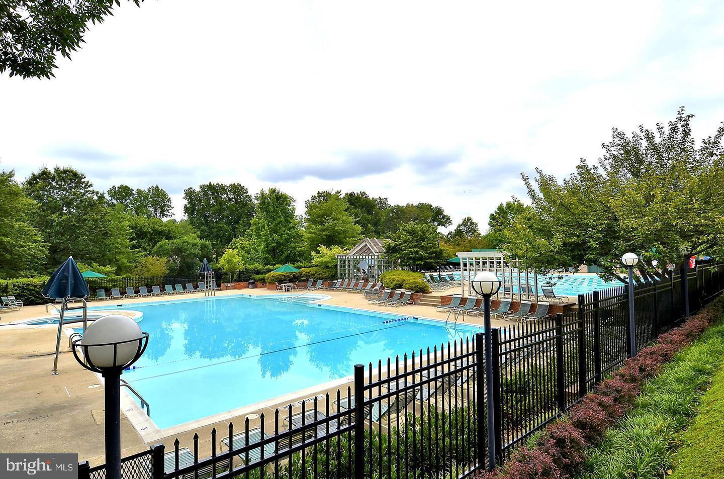 BENTLEY PLACE - Residential Lease