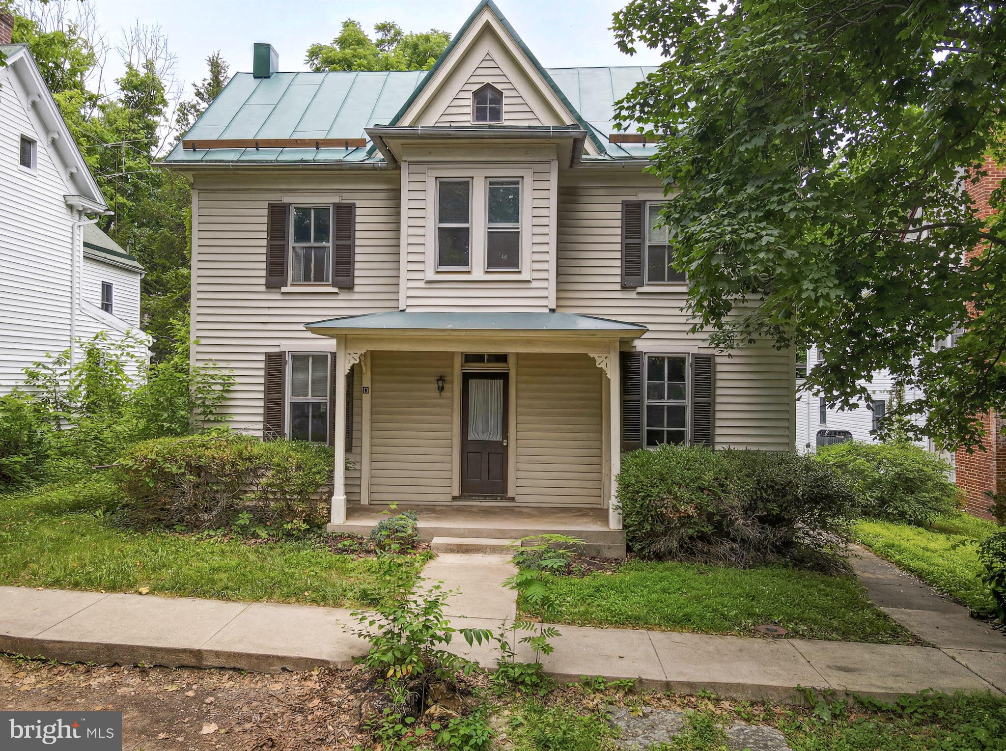 SHEPHERDSTOWN - Residential