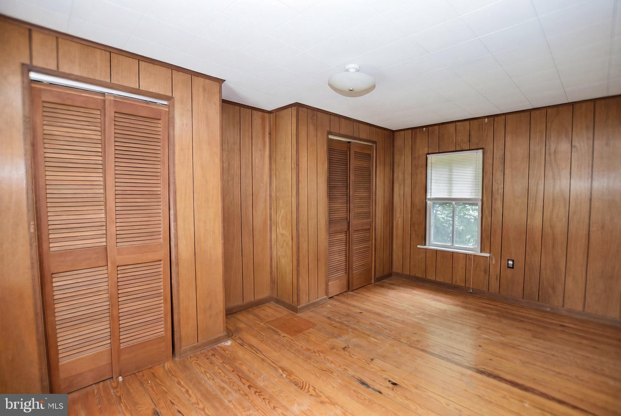 SHEPHERDSTOWN - Residential