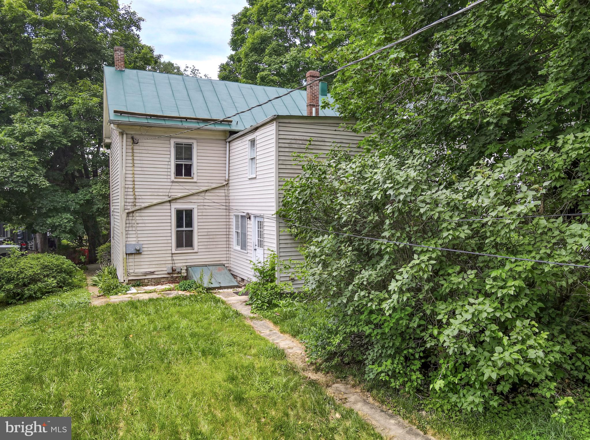 SHEPHERDSTOWN - Residential
