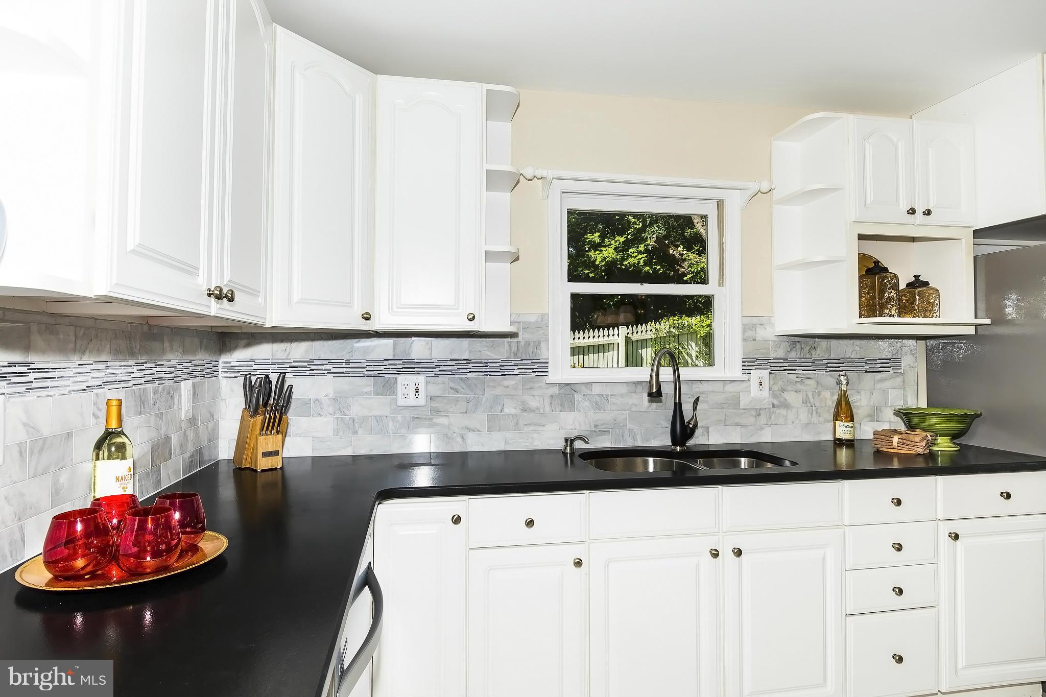 LEELAND WOODS - Residential