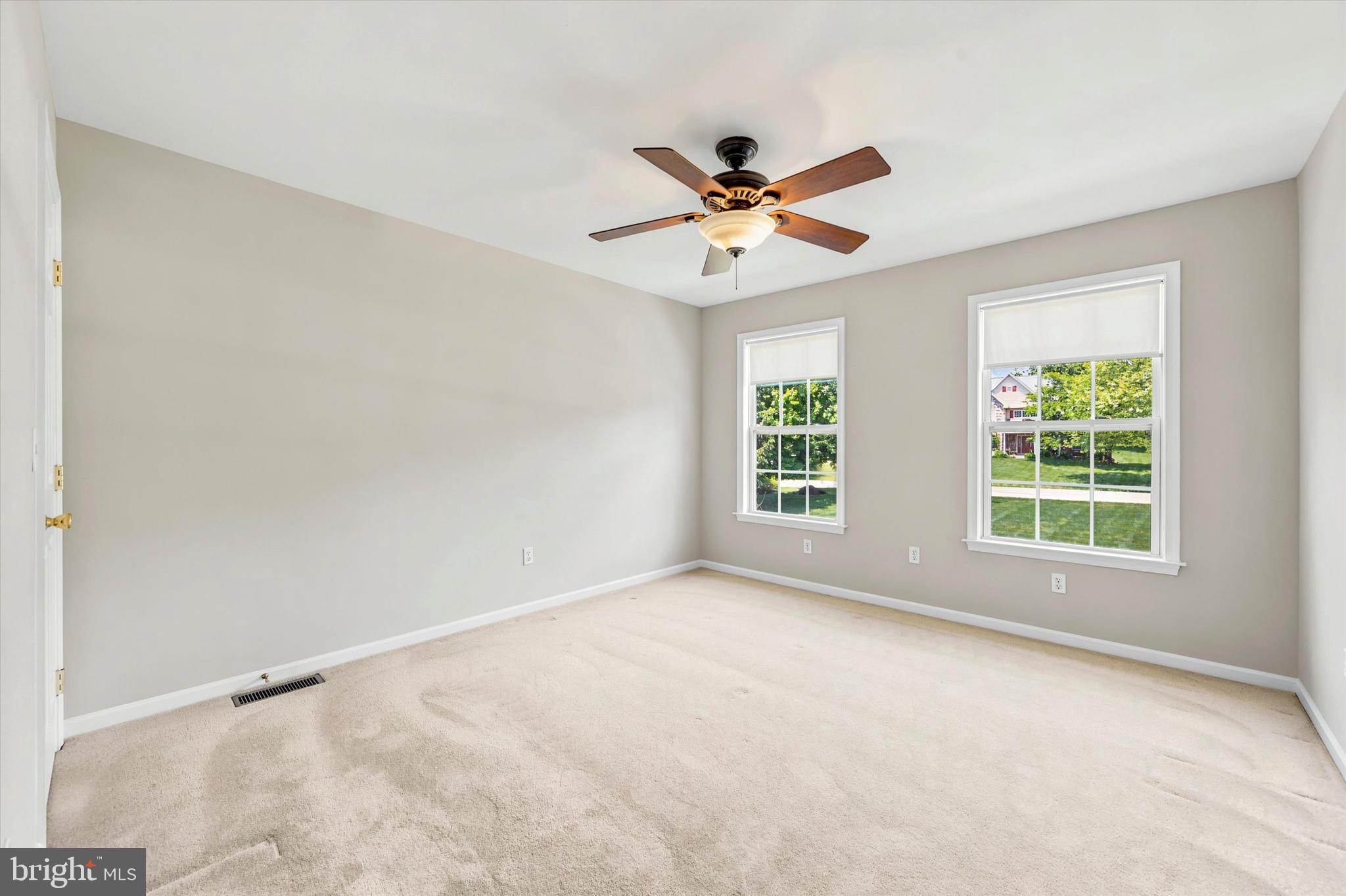 HIBERNIA KNOLL - Residential