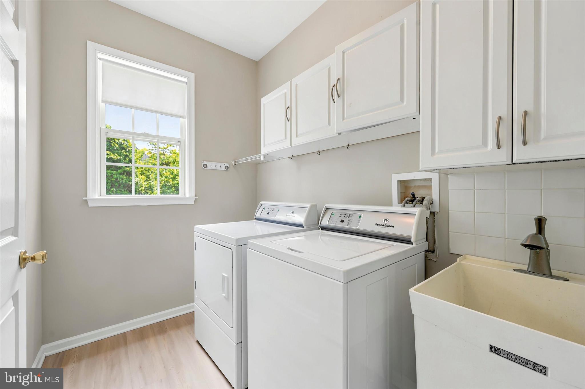 HIBERNIA KNOLL - Residential