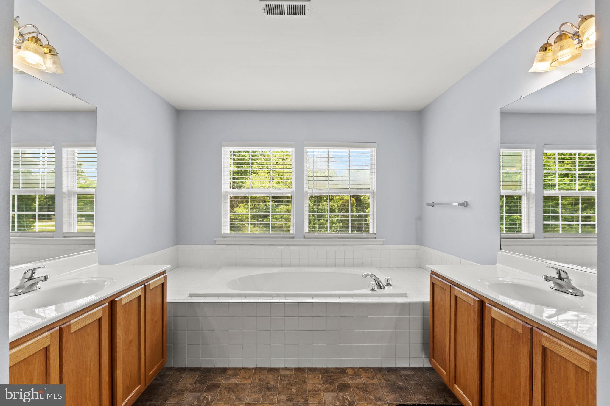 MAZEL - Residential