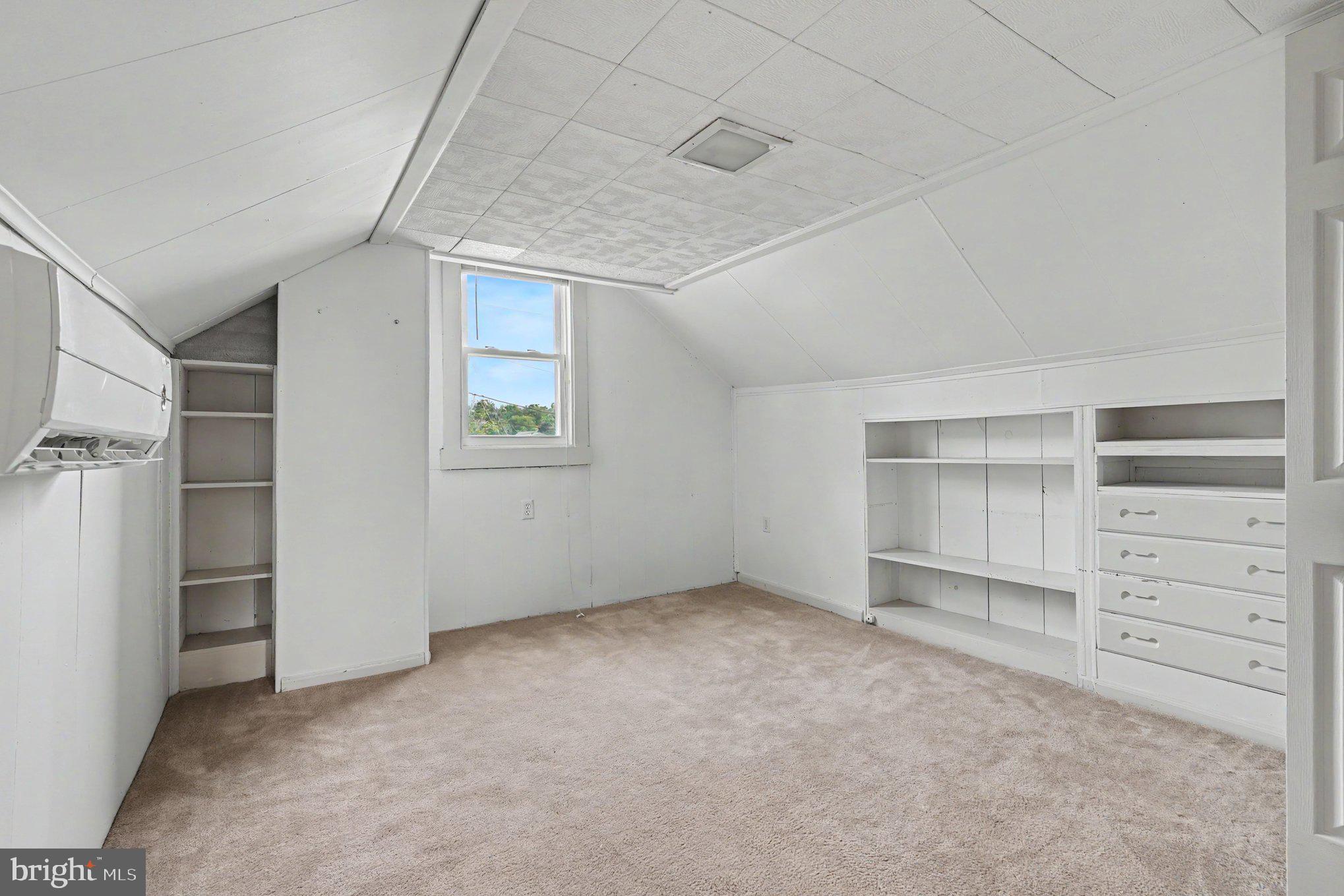 CLEARVIEW/CHATHAM HGTS - Residential