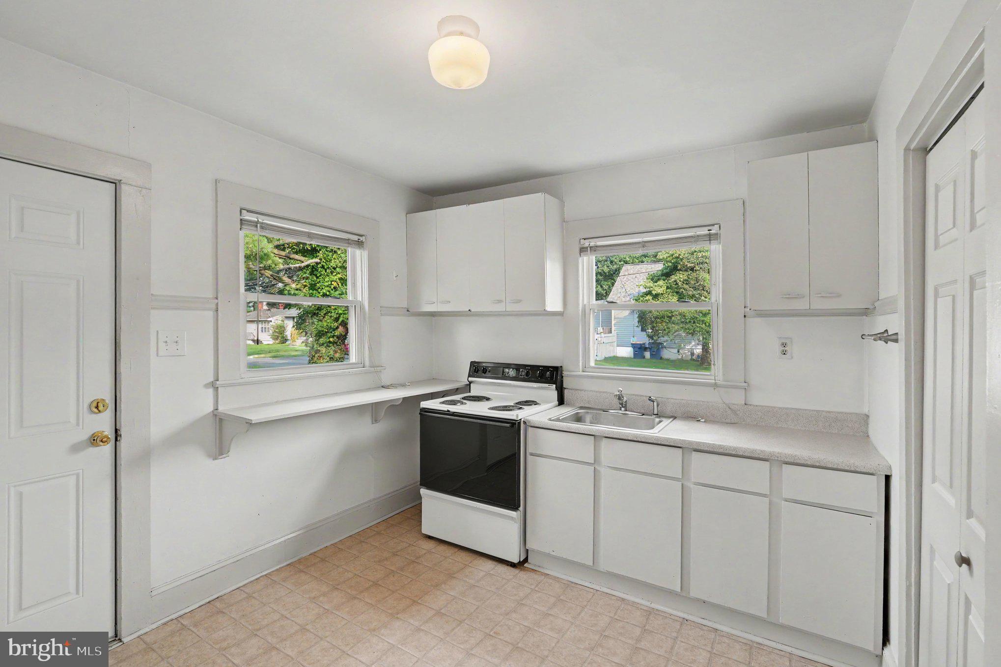 CLEARVIEW/CHATHAM HGTS - Residential
