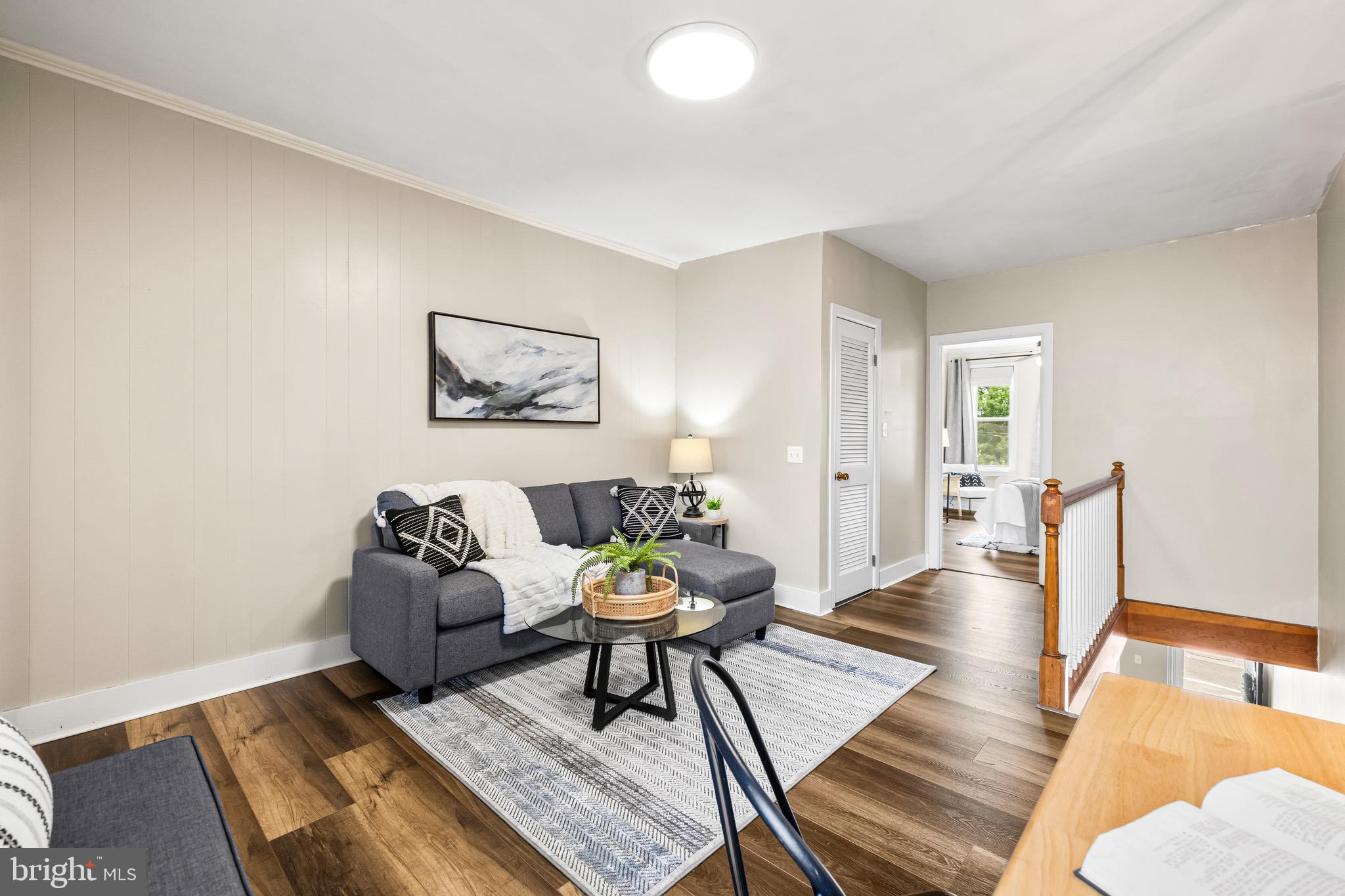 LOCUST POINT - Residential