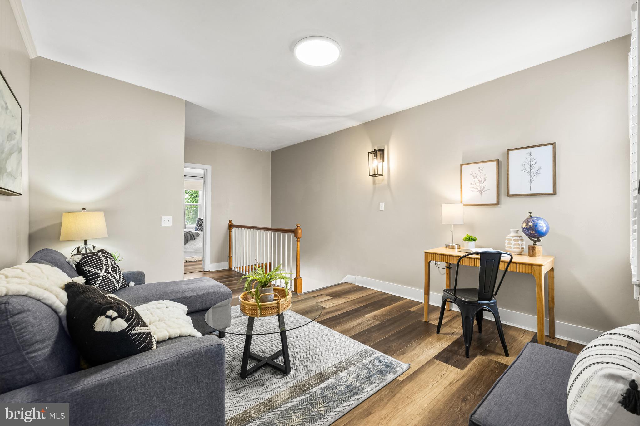 LOCUST POINT - Residential