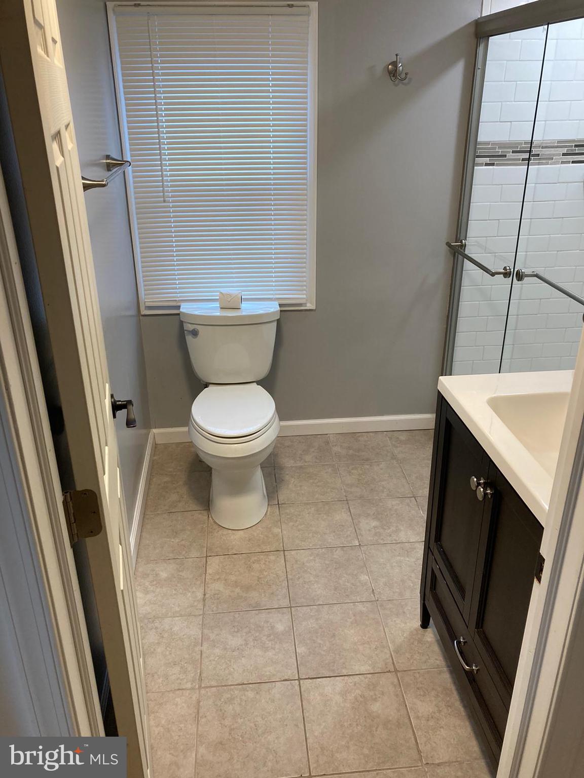 THORNDALE - Residential Lease