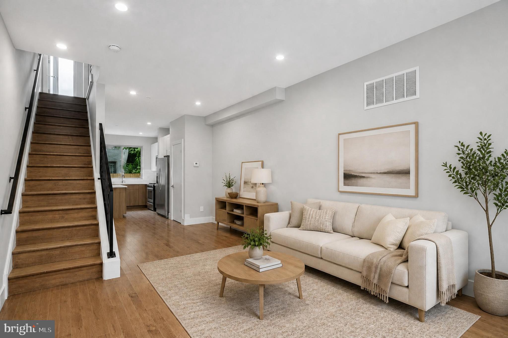 POINT BREEZE - Residential