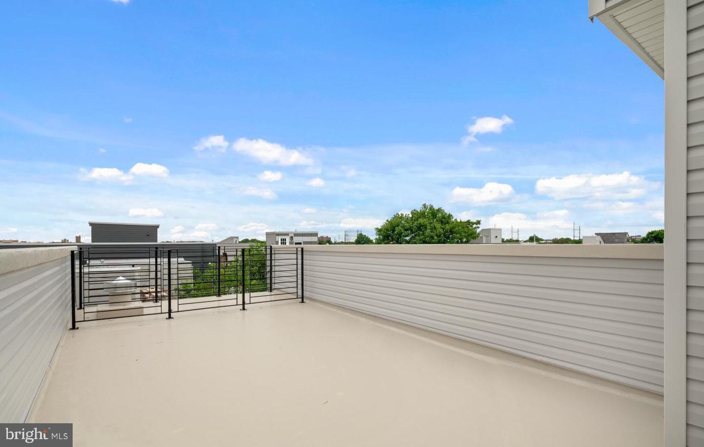 POINT BREEZE - Residential