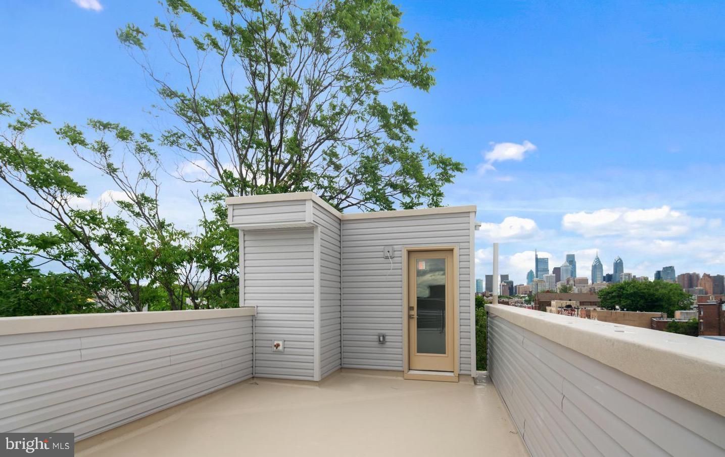 POINT BREEZE - Residential