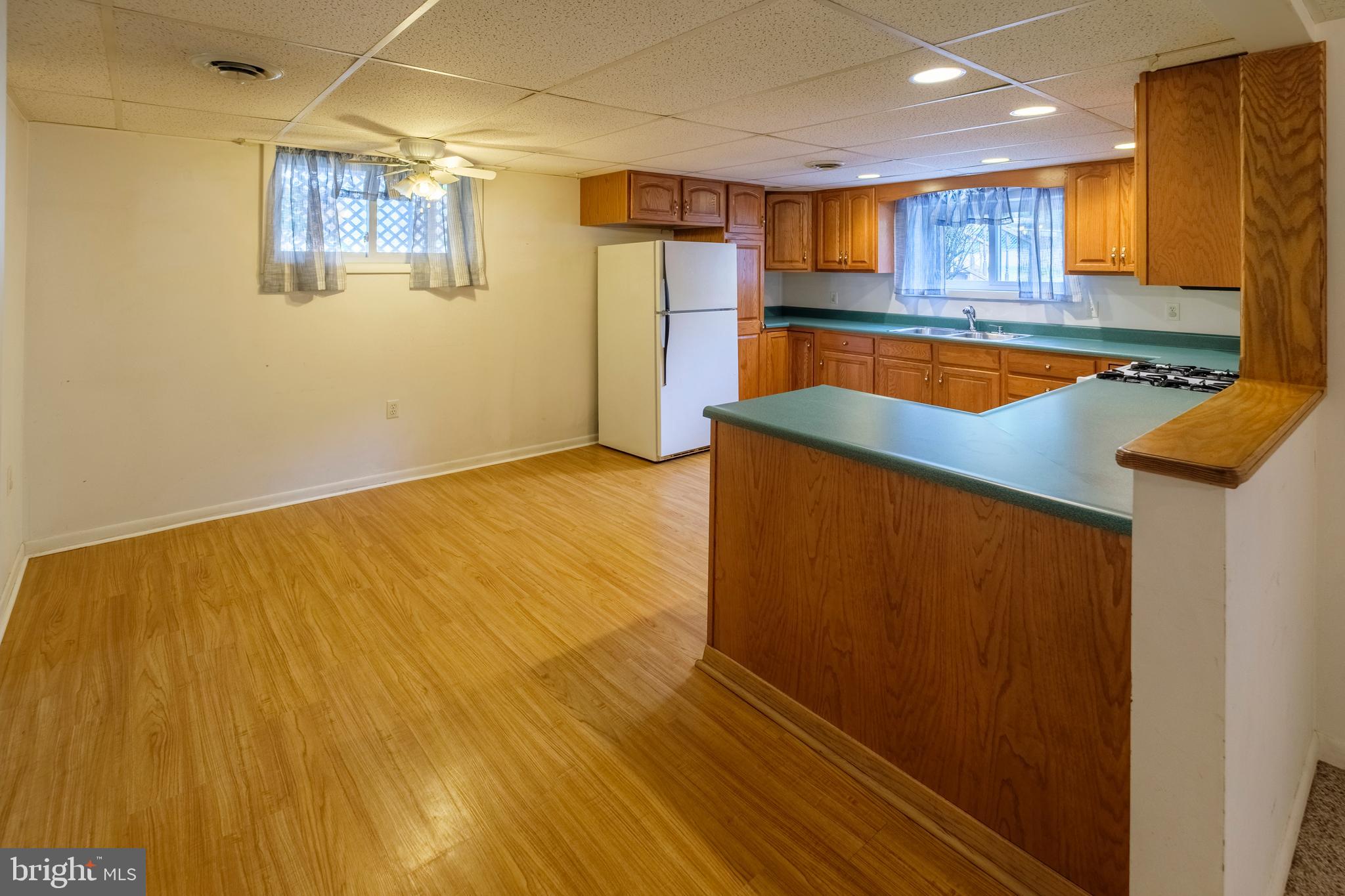 FAIRVIEW - Residential