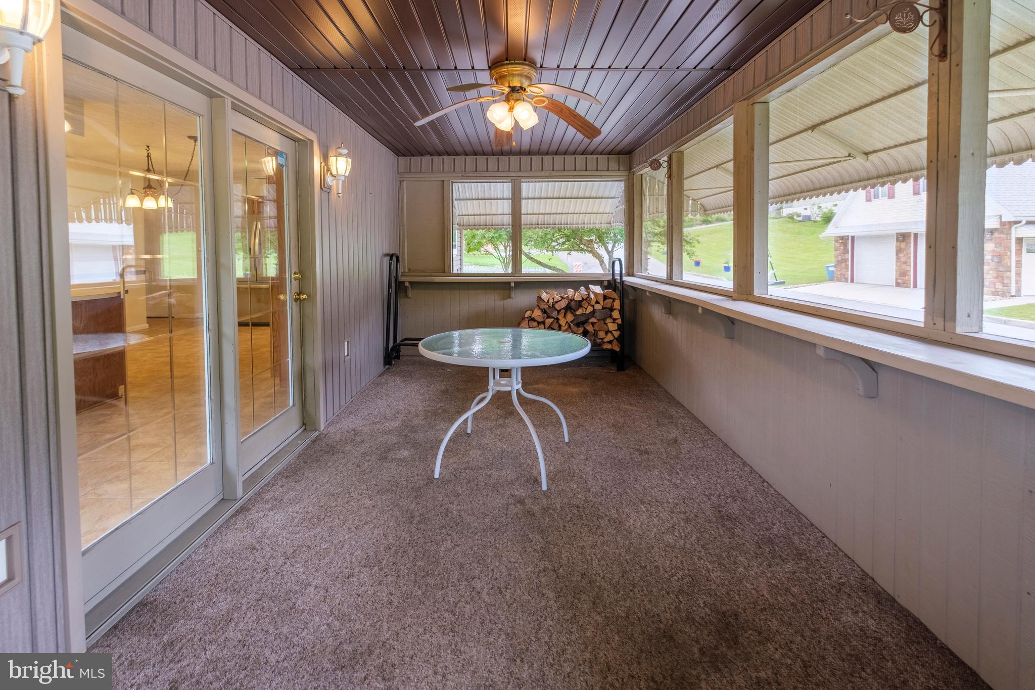 FAIRVIEW - Residential