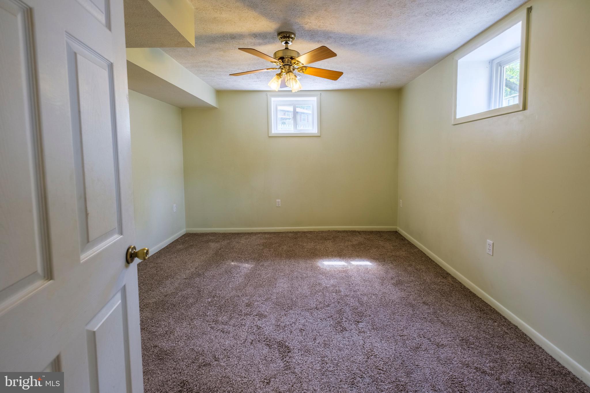 FAIRVIEW - Residential