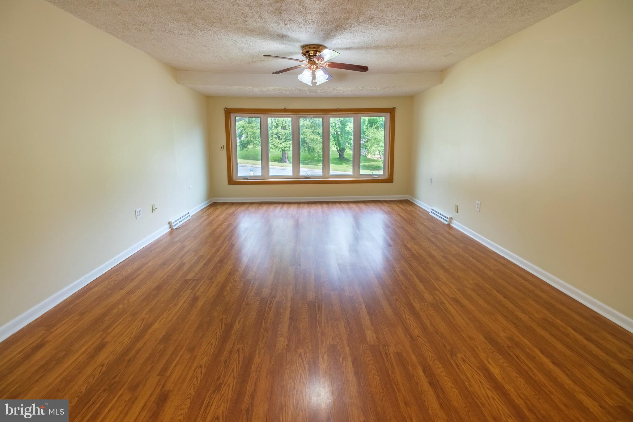 FAIRVIEW - Residential