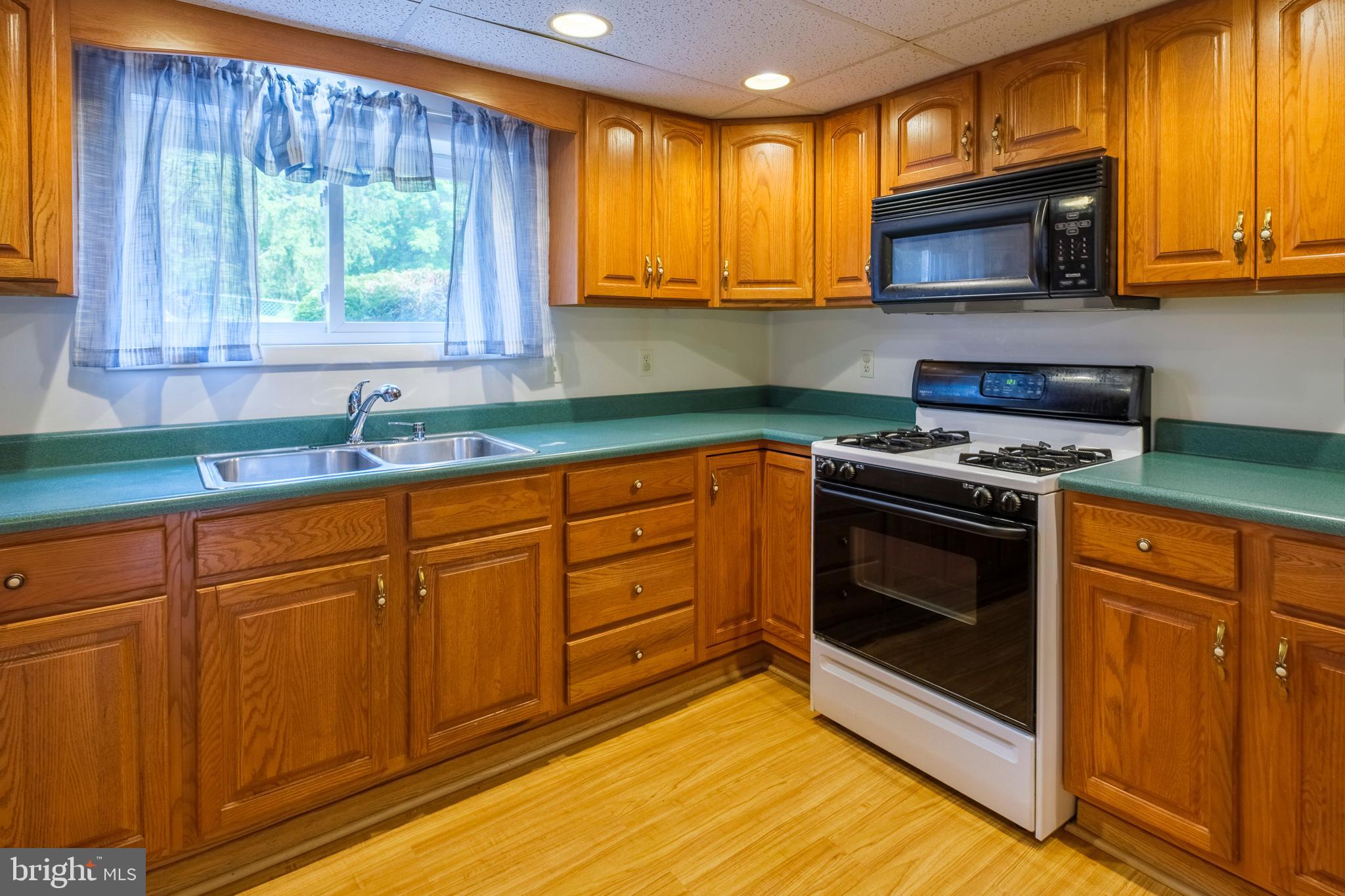 FAIRVIEW - Residential