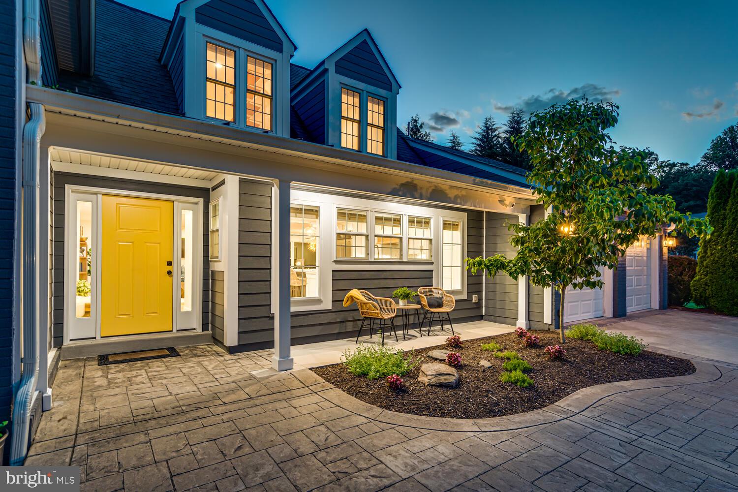 CLARKS CROSSING - Residential