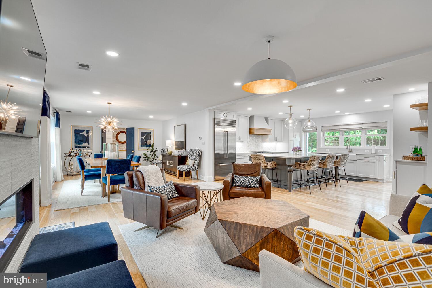 CLARKS CROSSING - Residential