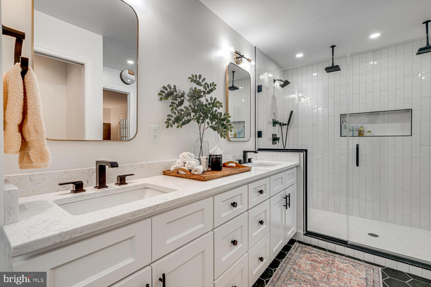 CLARKS CROSSING - Residential