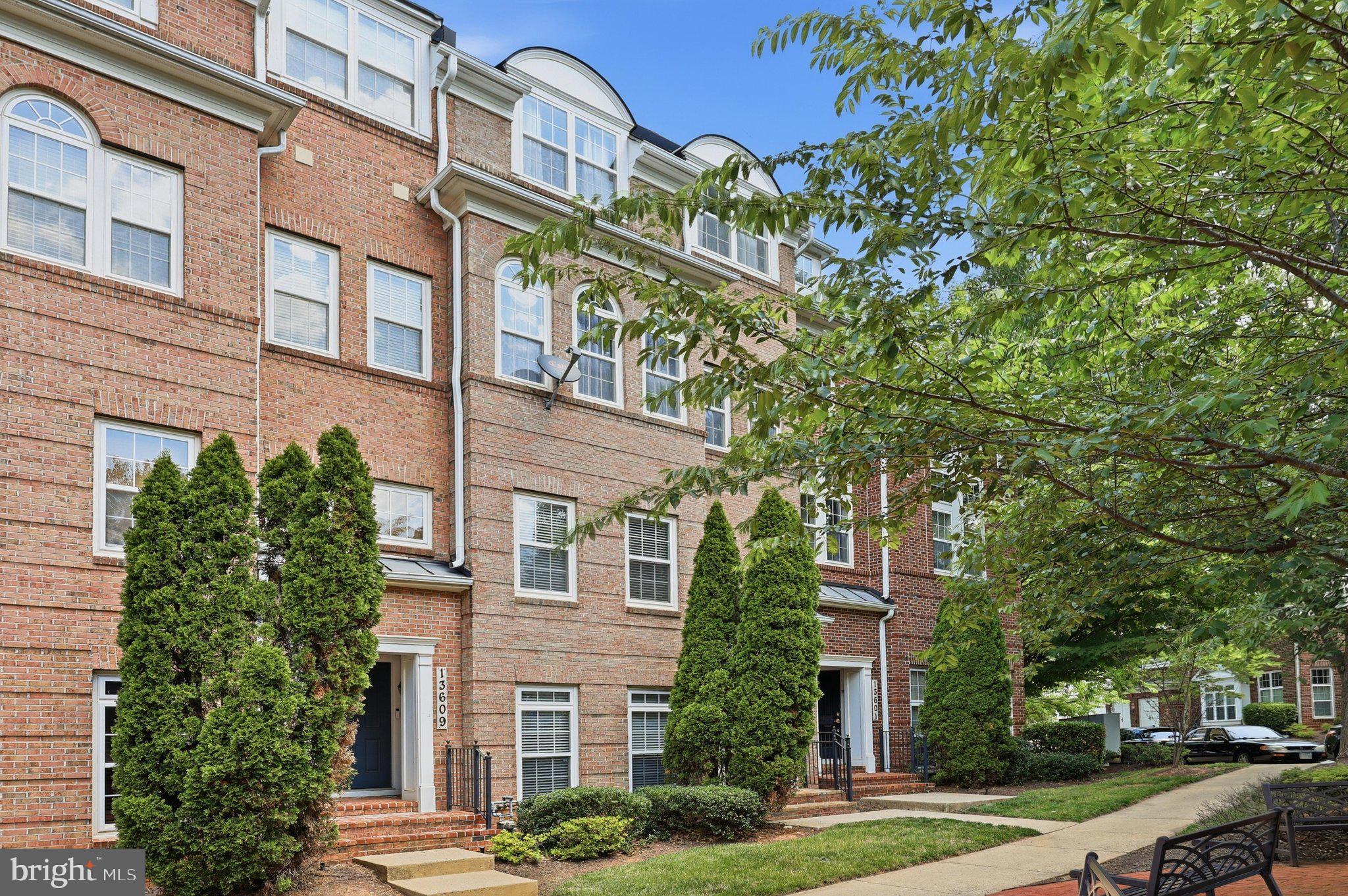 BUCKINGHAM STATION - Residential