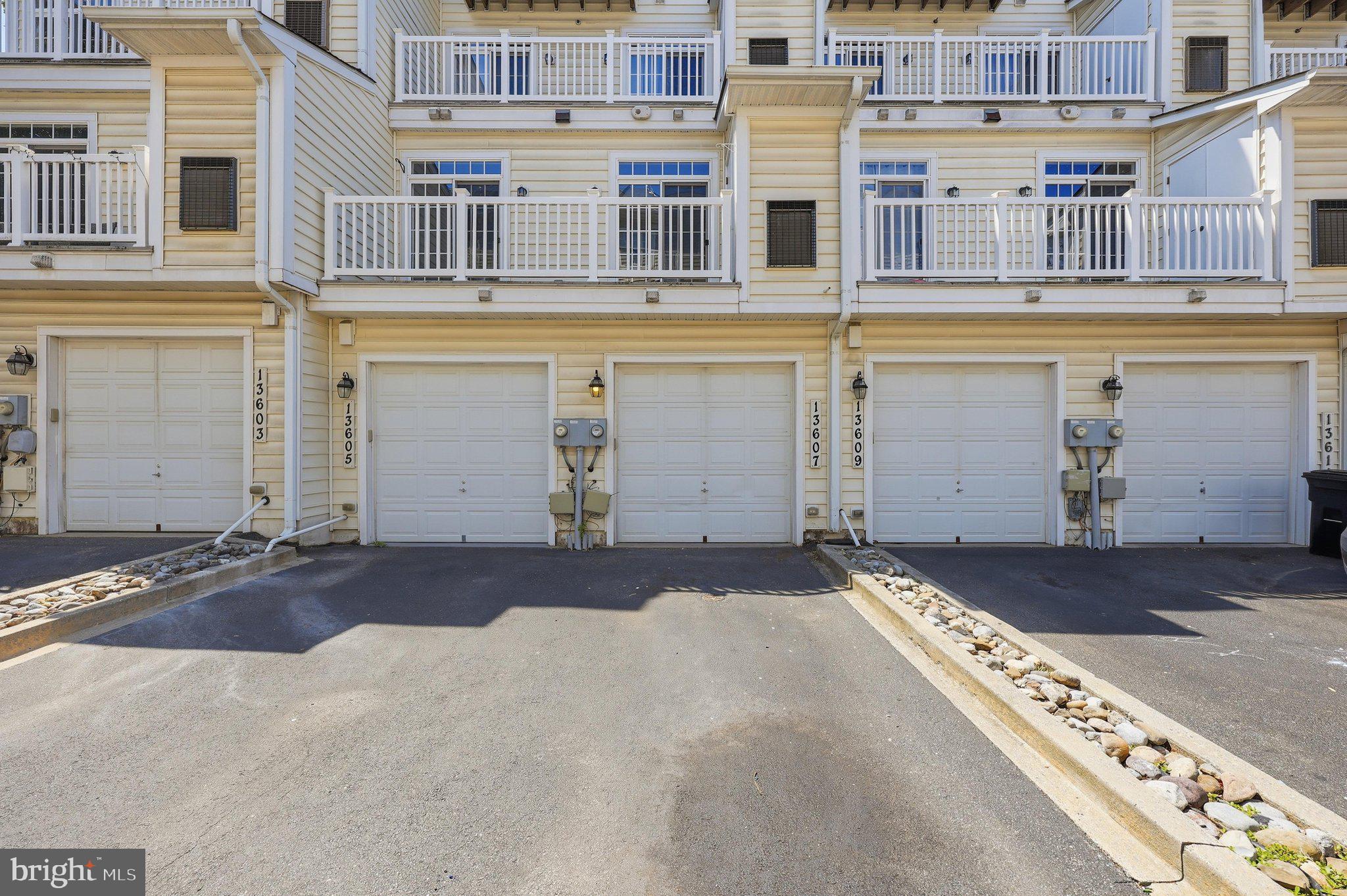 BUCKINGHAM STATION - Residential
