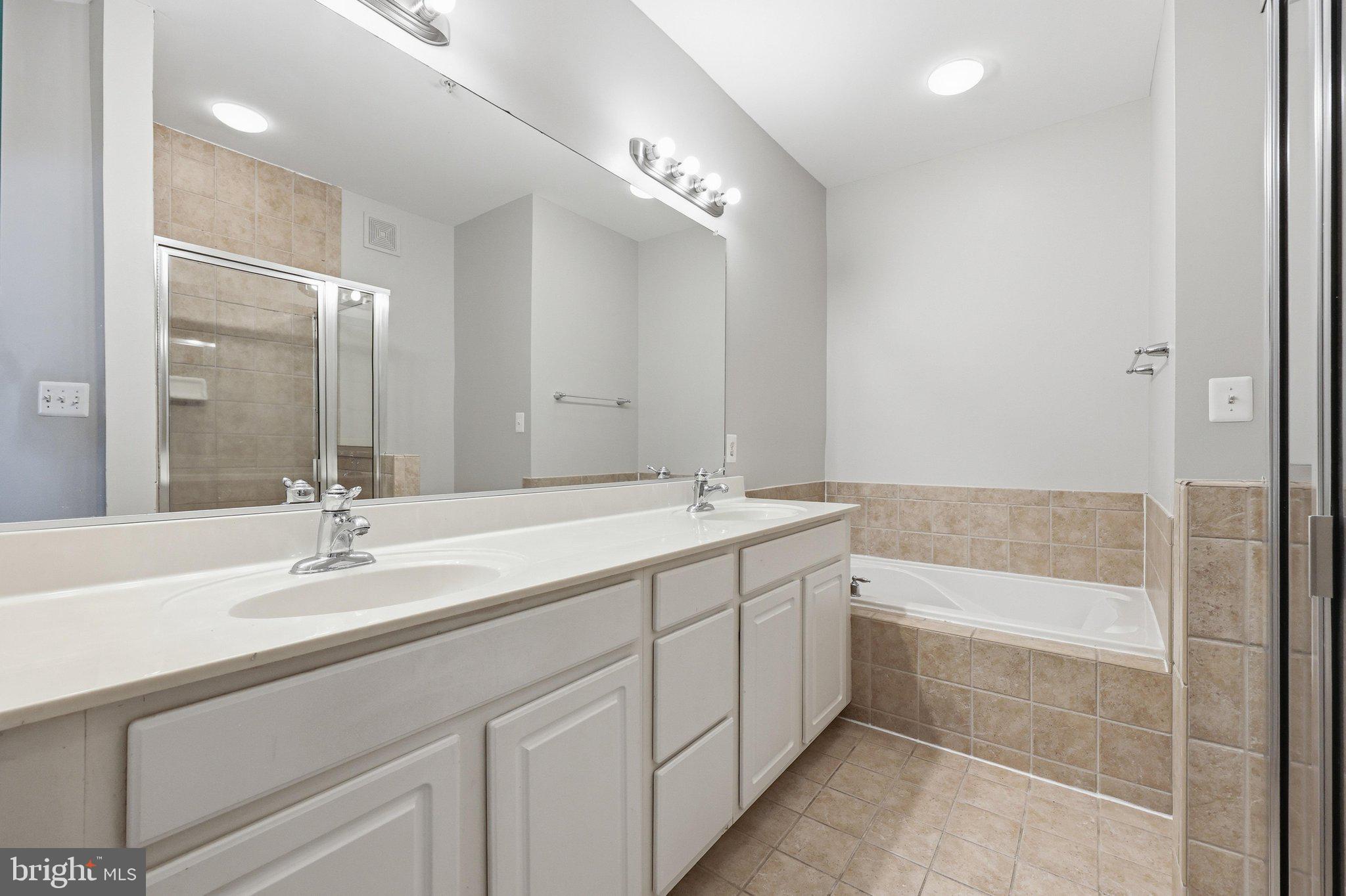 BUCKINGHAM STATION - Residential