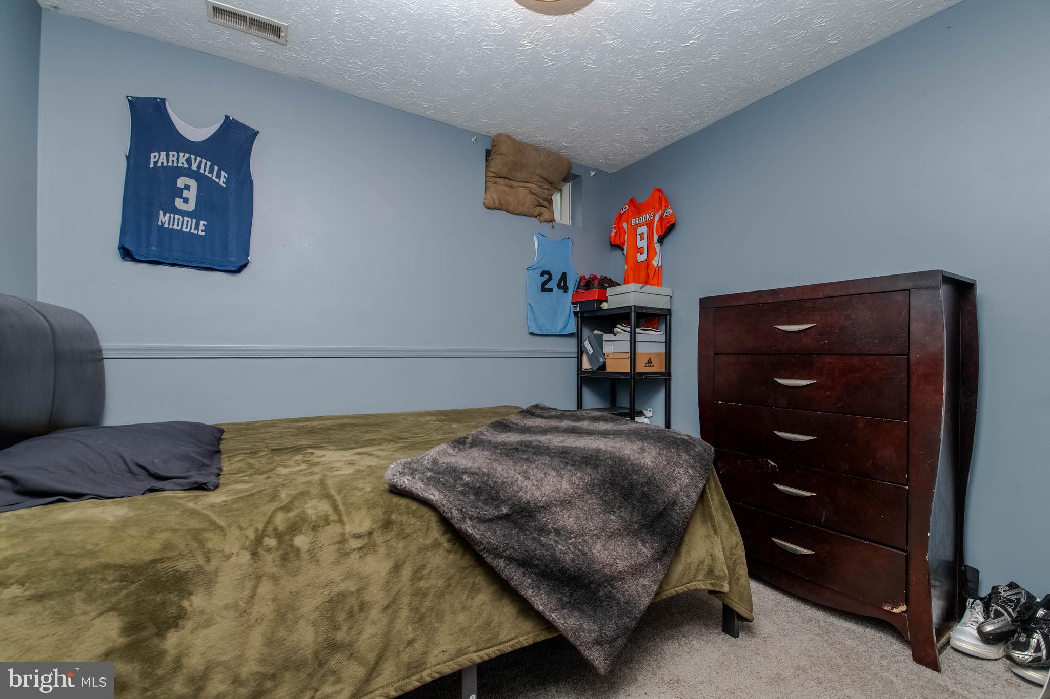 NEW HAVEN WOODS - Residential